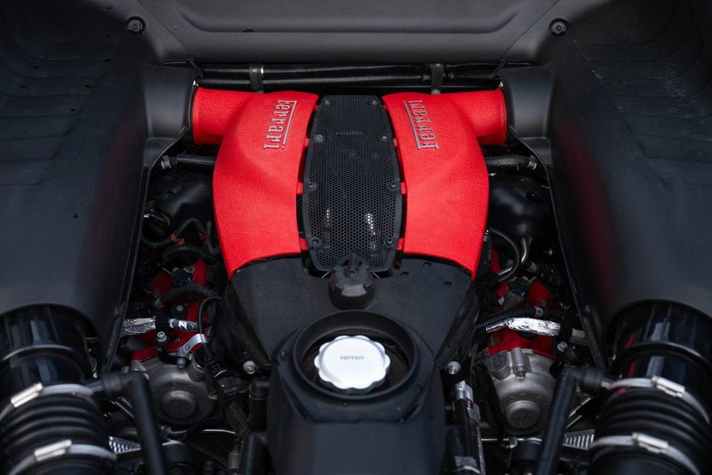 2021 Ferrari F8 Tributo Base