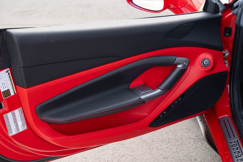 2021 Ferrari F8 Tributo Base