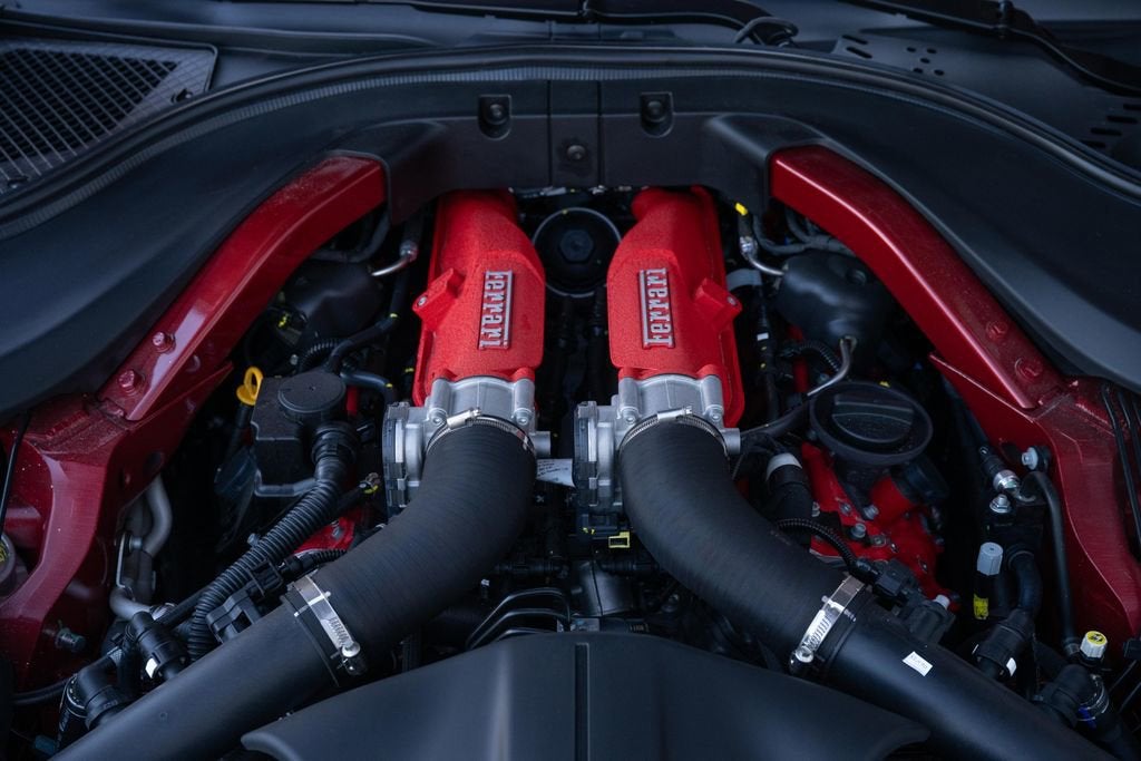 2024 Ferrari Roma Base