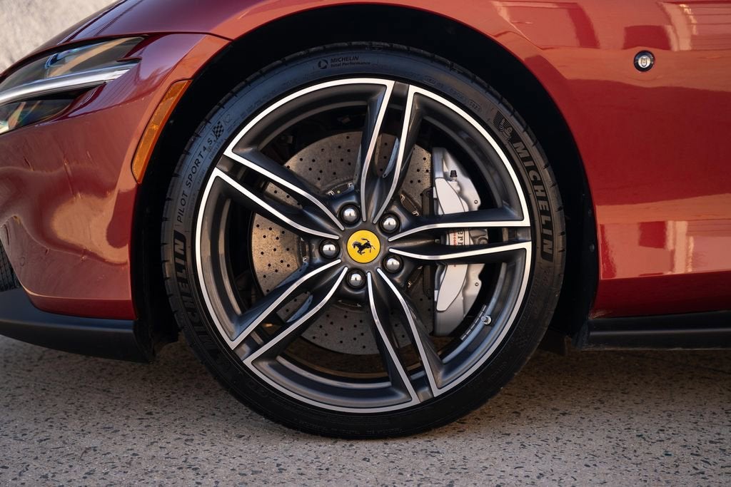 2024 Ferrari Roma Base