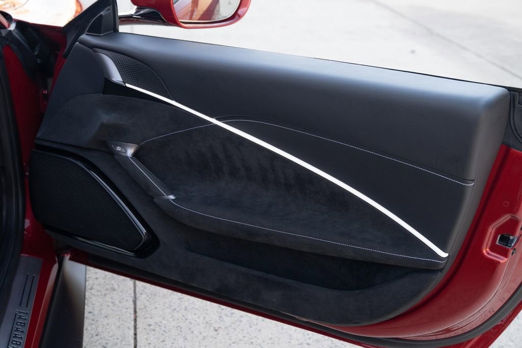 2024 Ferrari Roma Base