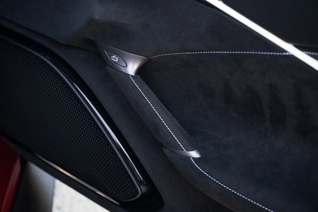 2024 Ferrari Roma Base