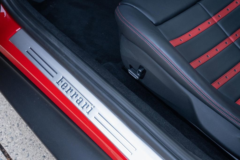 2024 Ferrari Roma Base