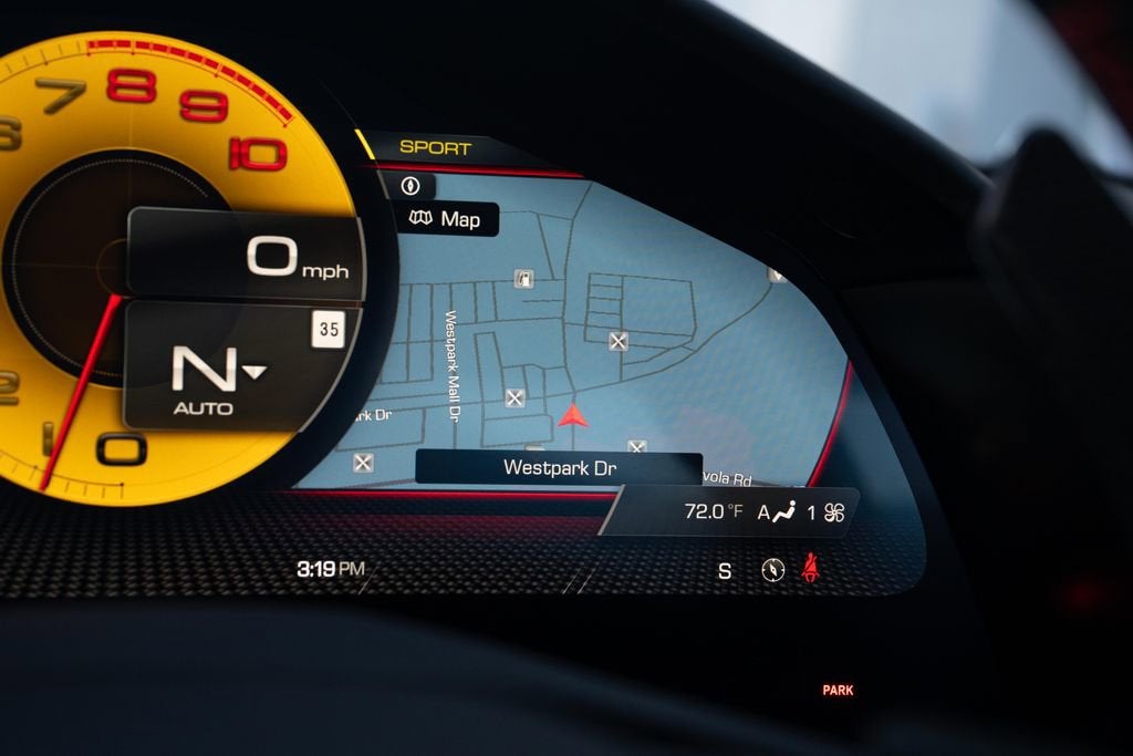 2024 Ferrari Roma Base