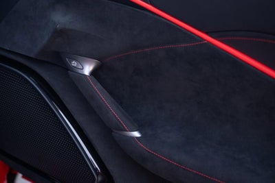 2024 Ferrari Roma Base