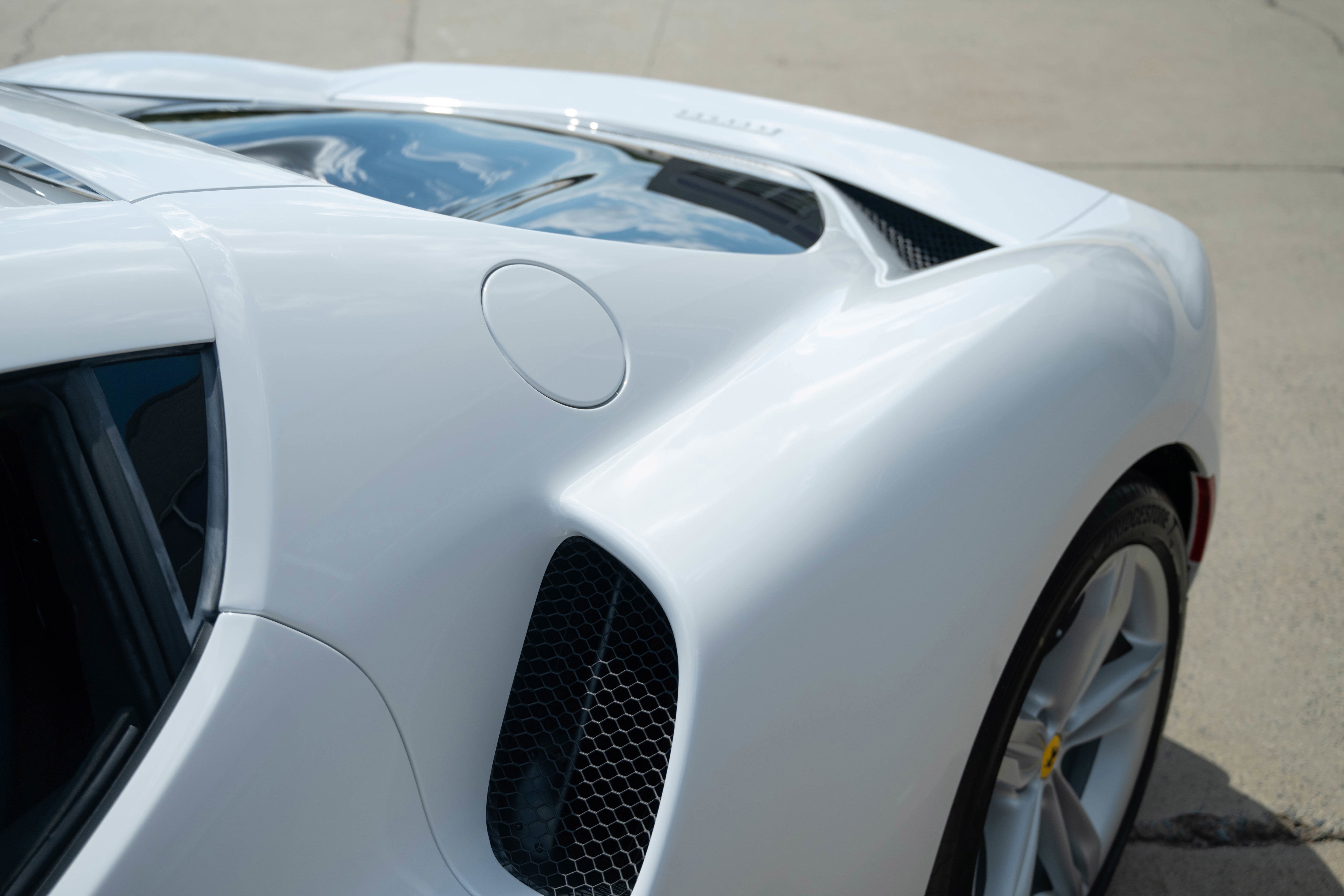 2023 Ferrari 296 GTB Base