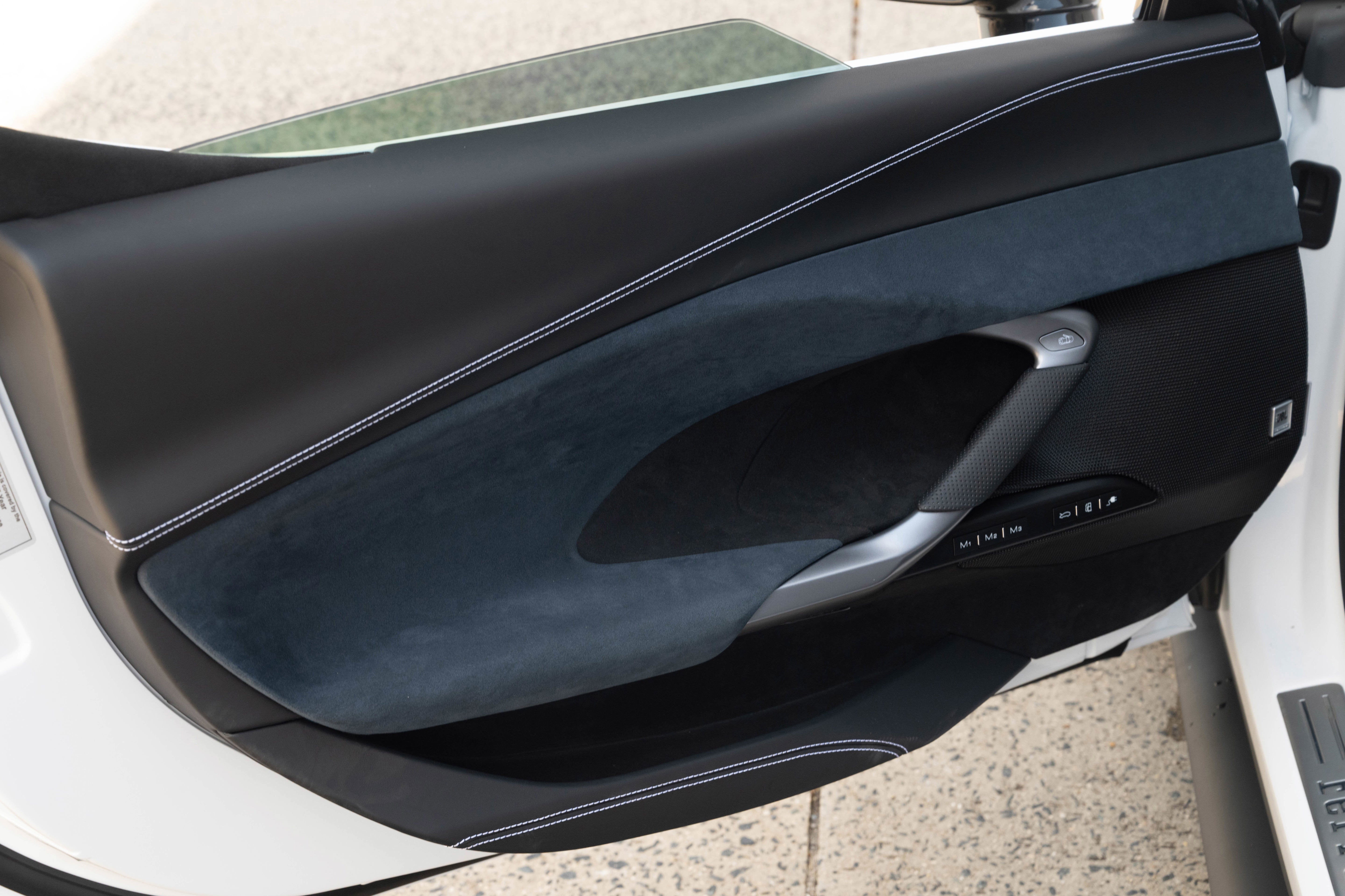 2023 Ferrari 296 GTB Base