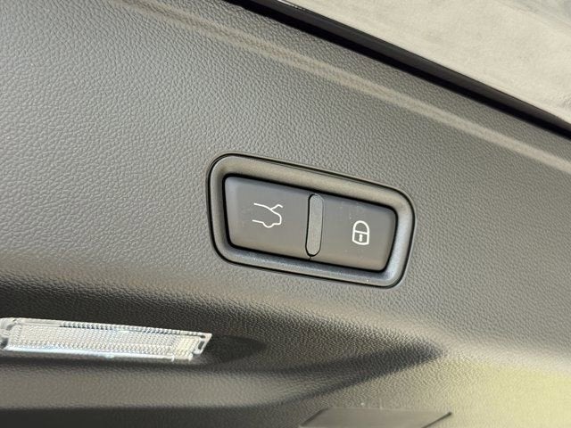 2025 Maserati Grecale Base