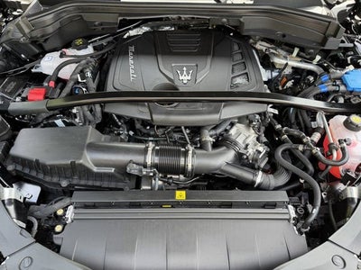 2025 Maserati Grecale Base