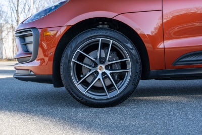 2022 Porsche Macan Base