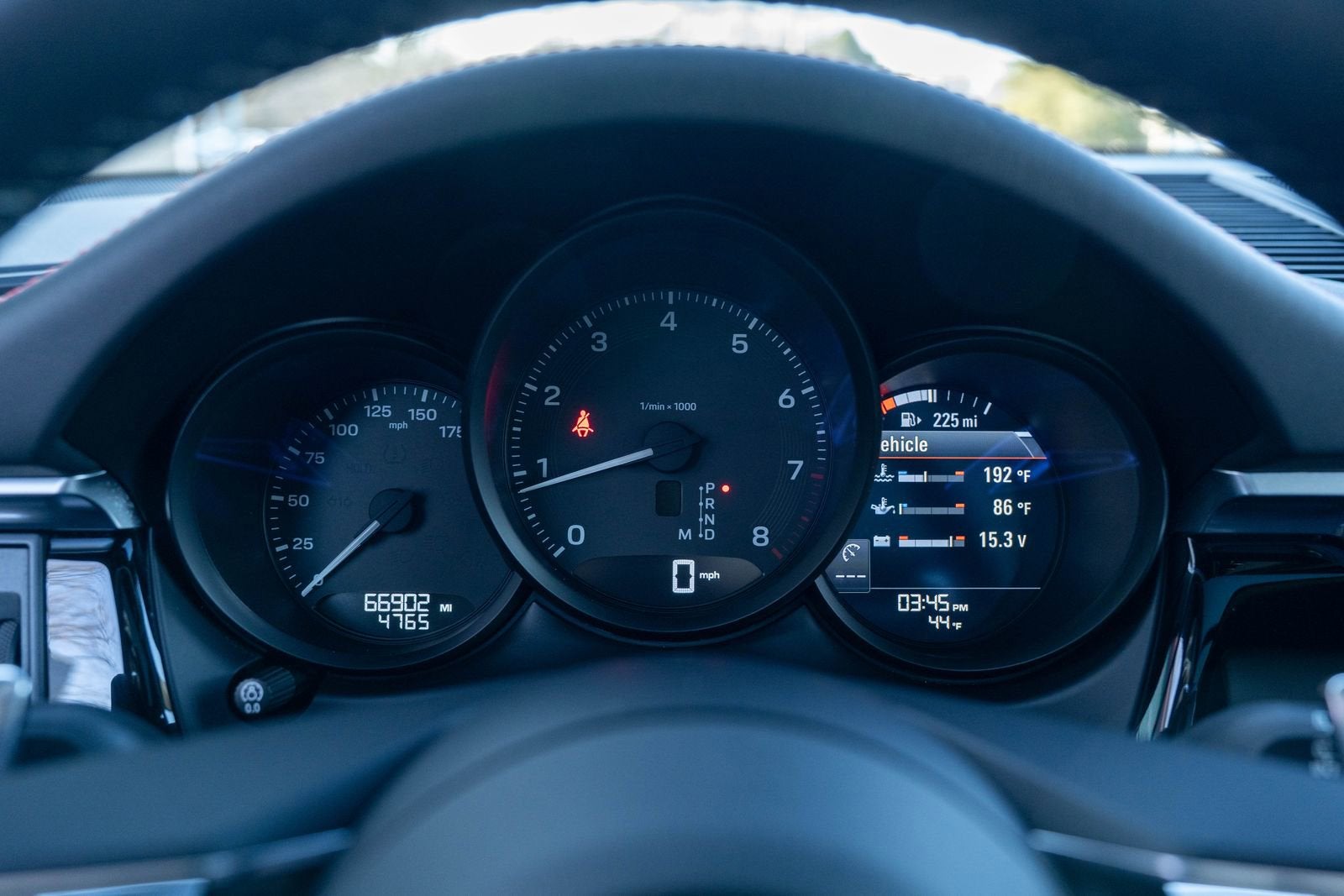 2022 Porsche Macan Base