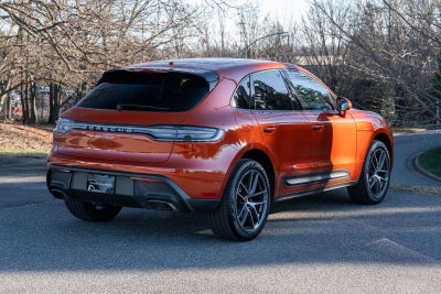 2022 Porsche Macan Base