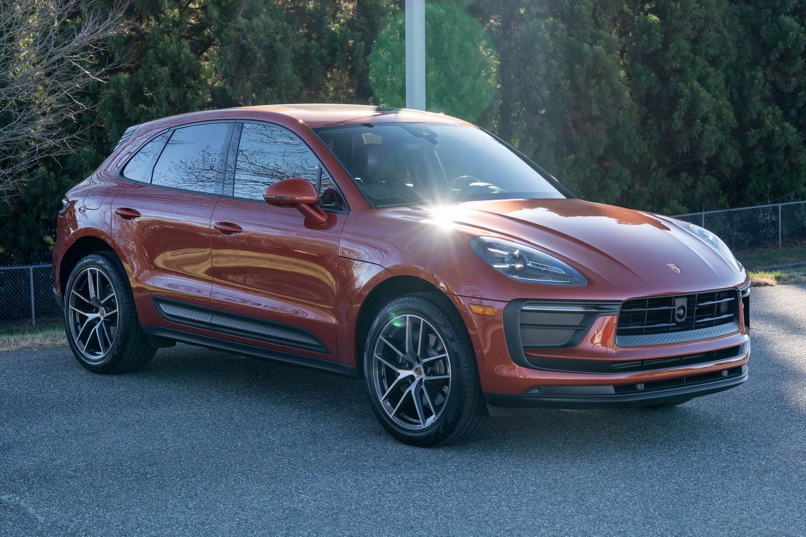2022 Porsche Macan Base