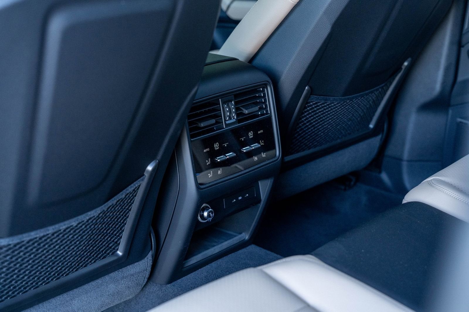 2025 Porsche Cayenne E-Hybrid