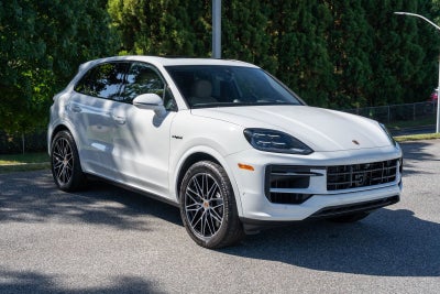 2025 Porsche Cayenne E-Hybrid