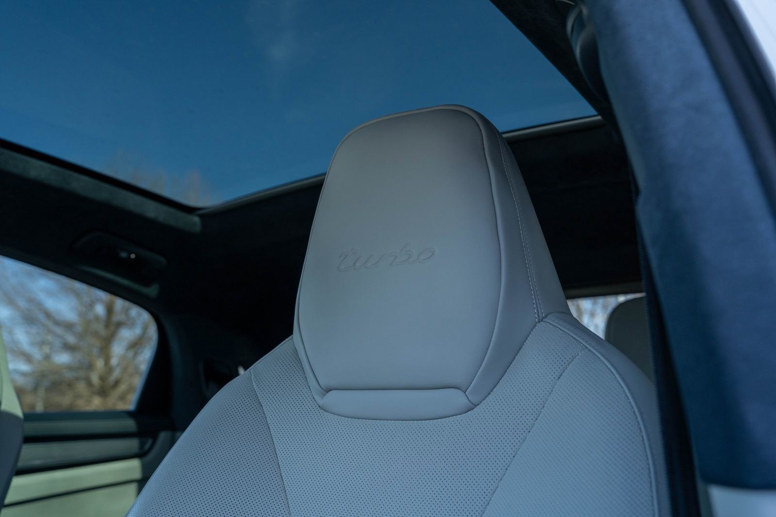 2023 Porsche Cayenne Turbo