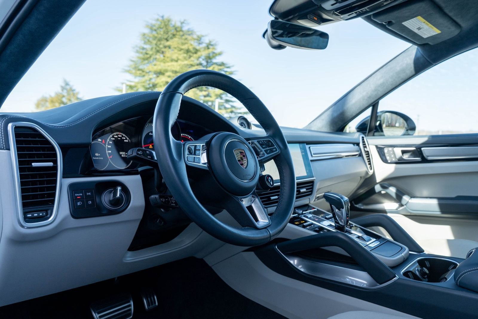 2023 Porsche Cayenne Turbo