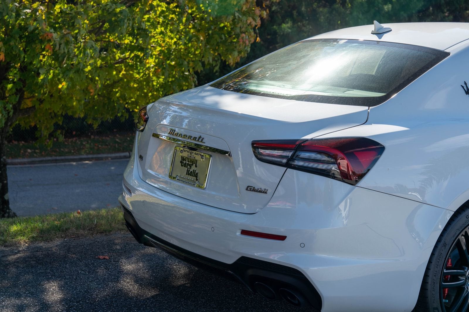 2022 Maserati Ghibli Modena Q4