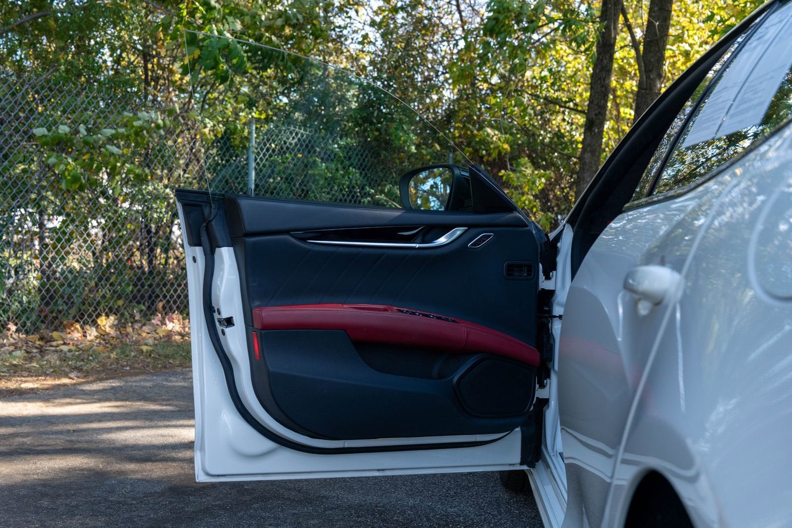 2022 Maserati Ghibli Modena Q4