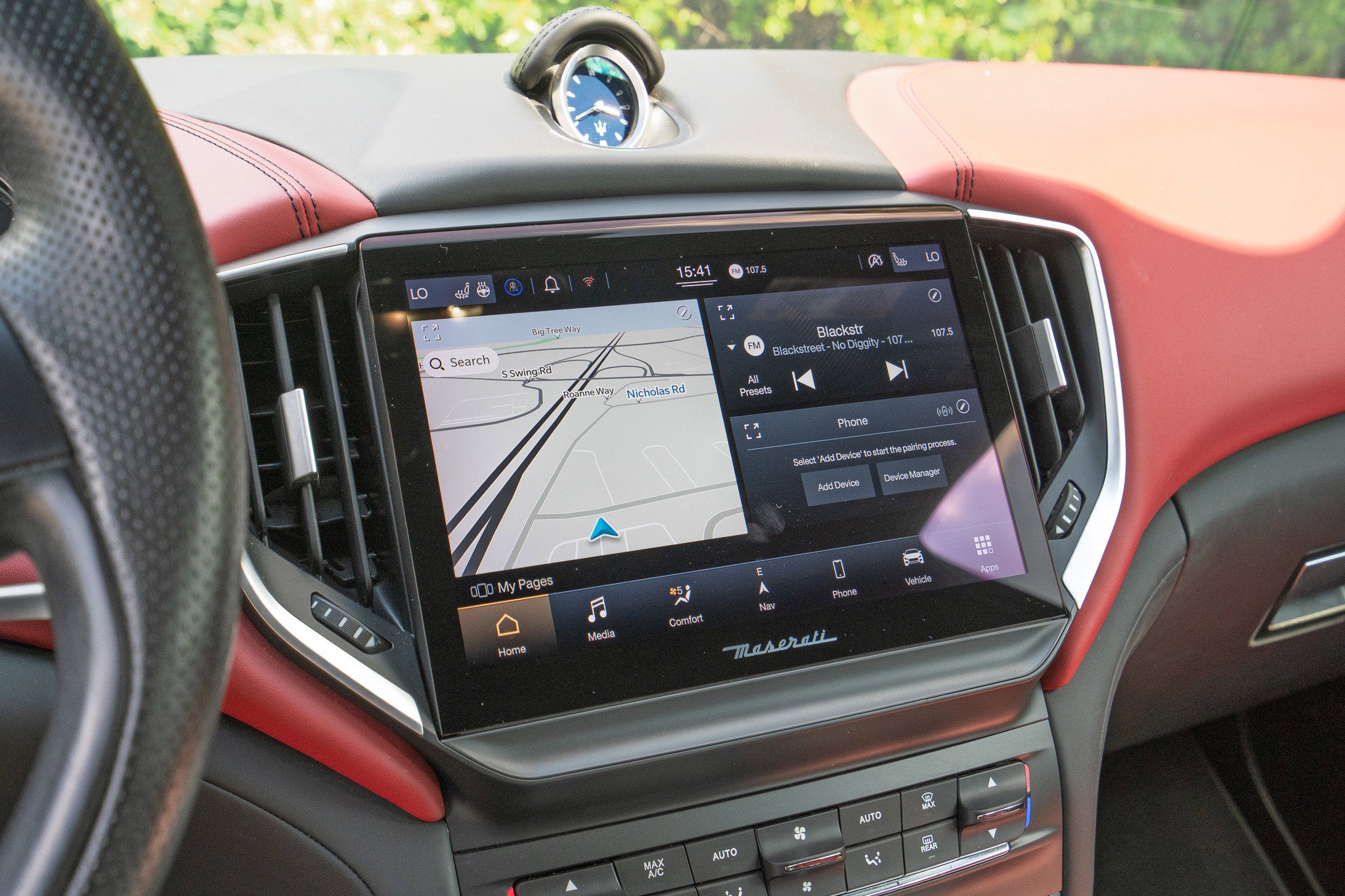 2022 Maserati Ghibli Modena Q4