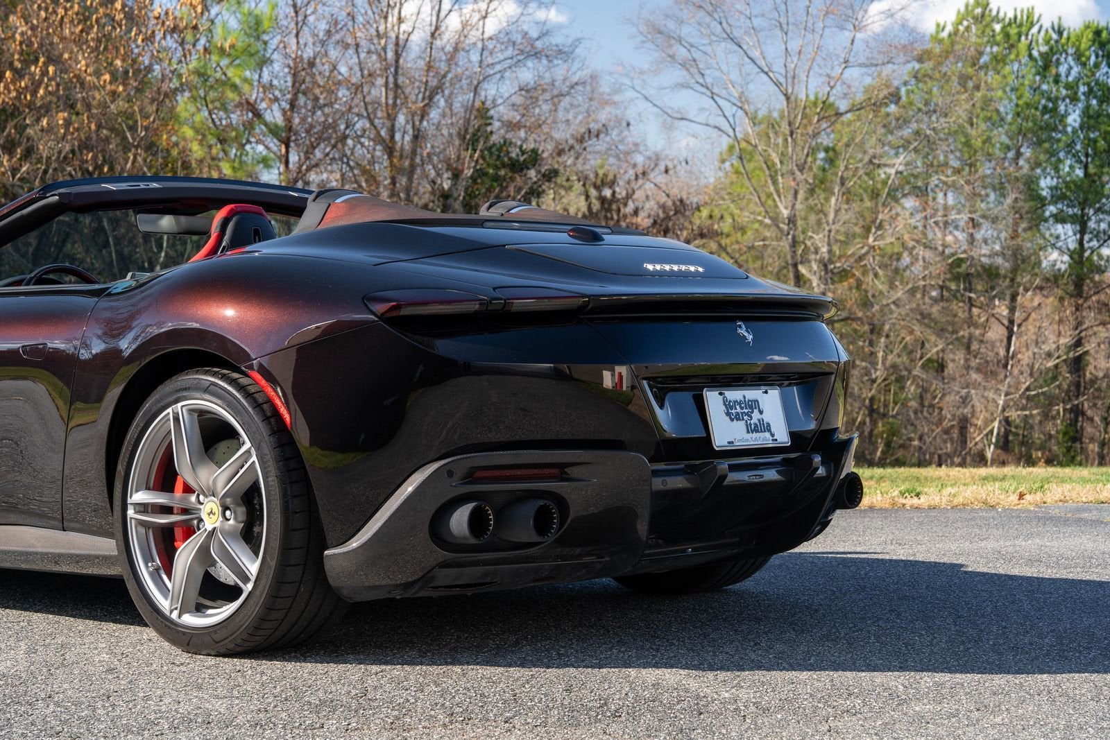 2024 Ferrari Roma Spider Base