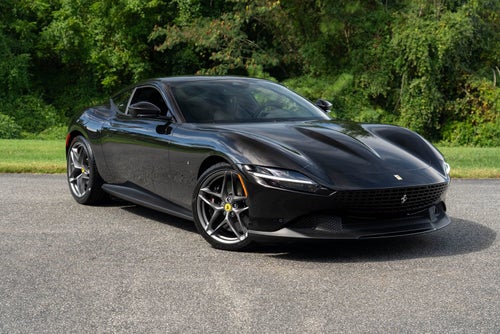 2022 Ferrari Roma Base