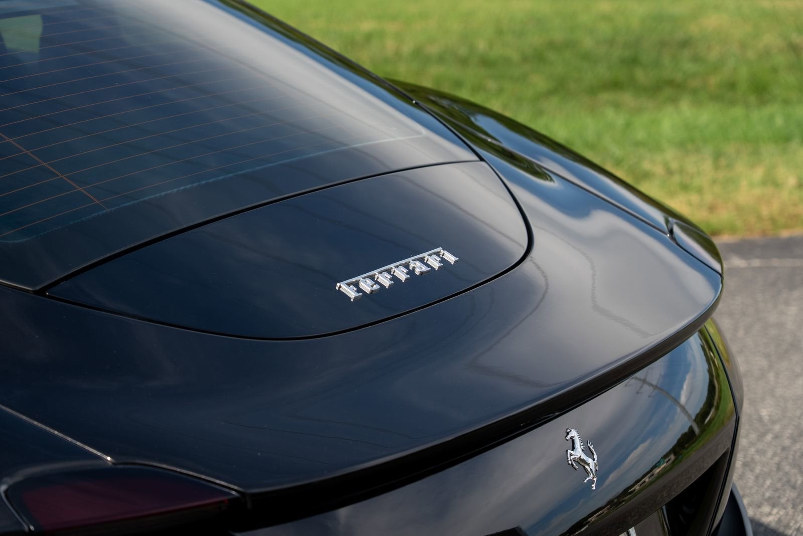 2022 Ferrari Roma Base