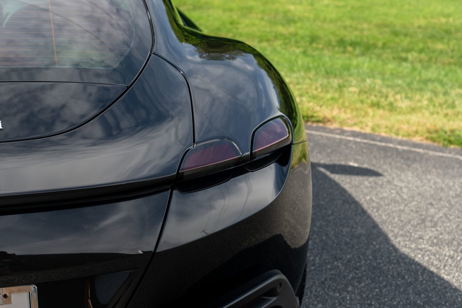 2022 Ferrari Roma Base