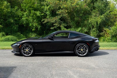 2022 Ferrari Roma Base