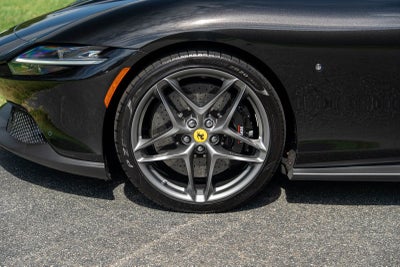 2022 Ferrari Roma Base