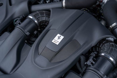 2022 Ferrari Roma Base