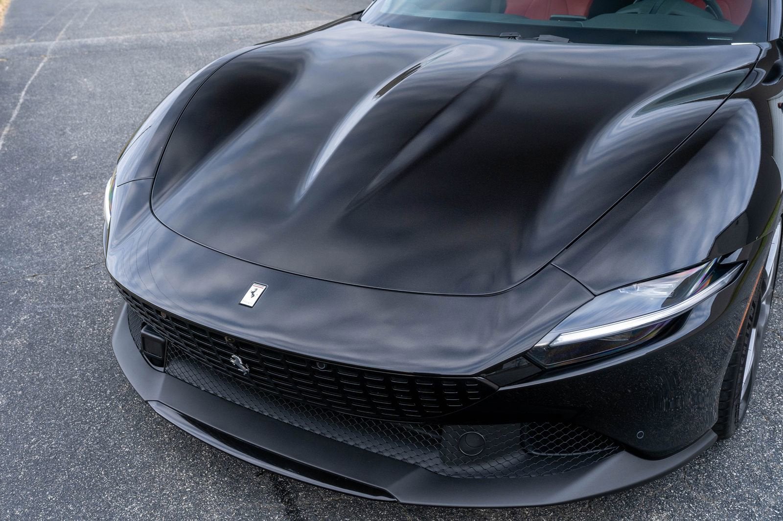 2022 Ferrari Roma Base