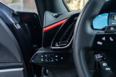 2022 Ferrari Roma Base