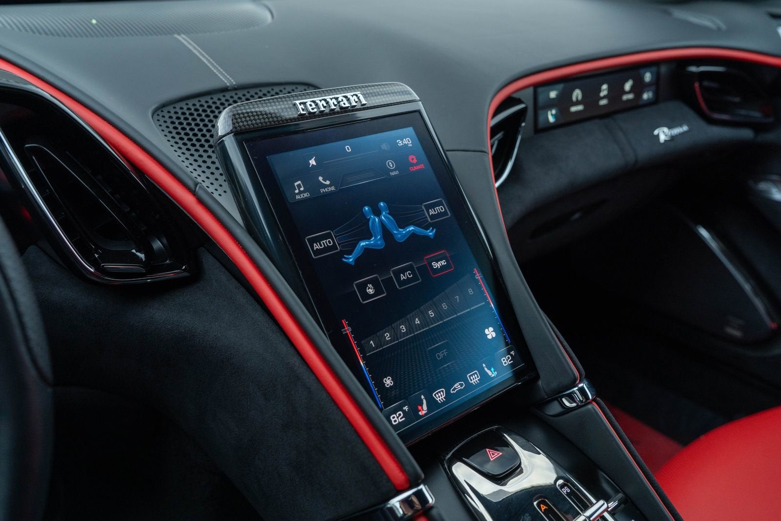 2022 Ferrari Roma Base