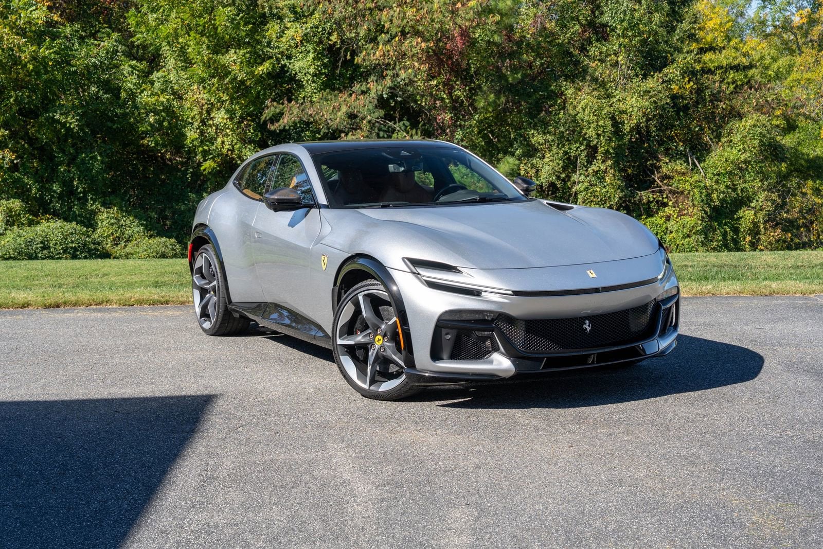 2025 Ferrari Purosangue Base