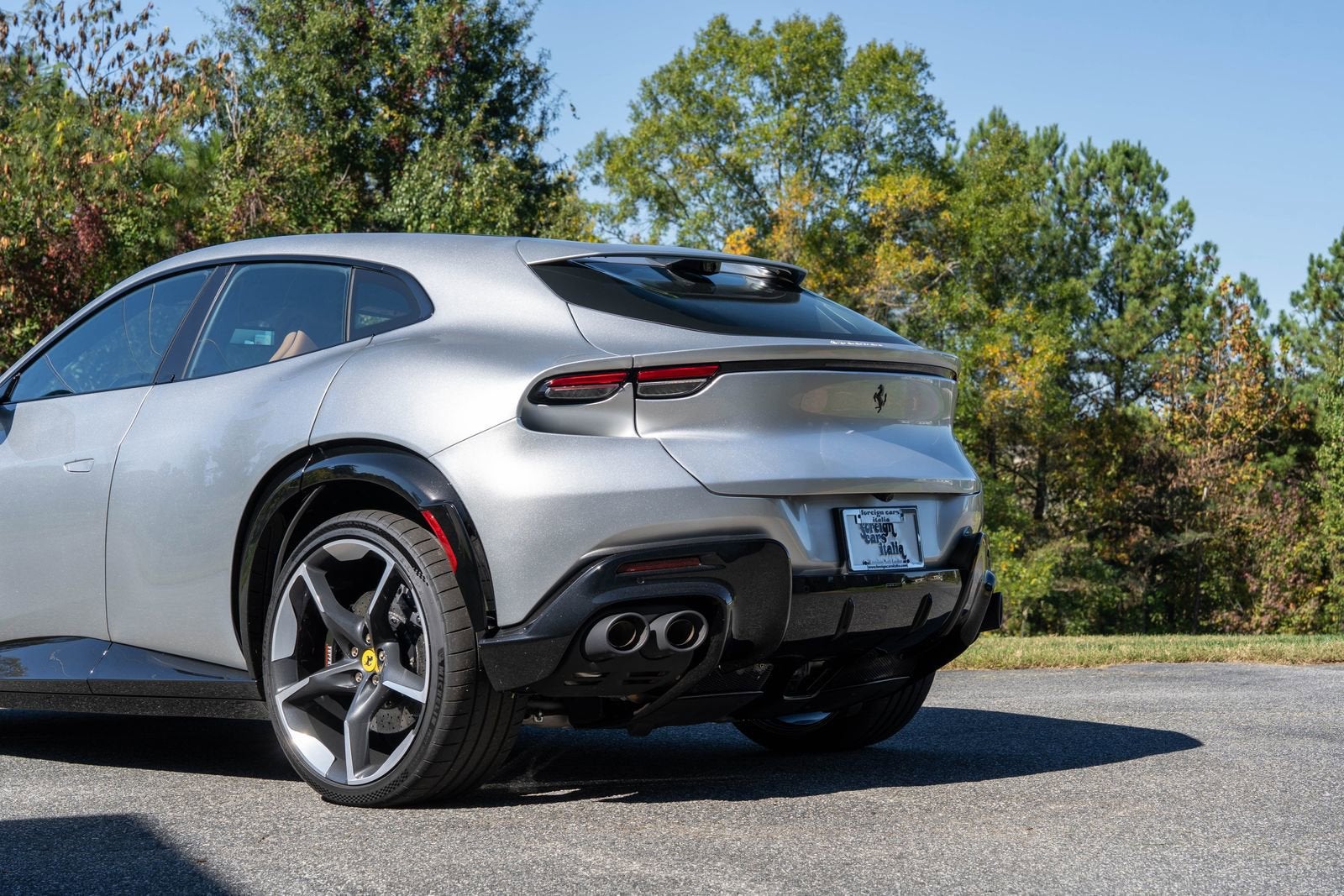 2025 Ferrari Purosangue Base