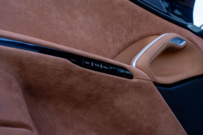 2025 Ferrari Purosangue Base