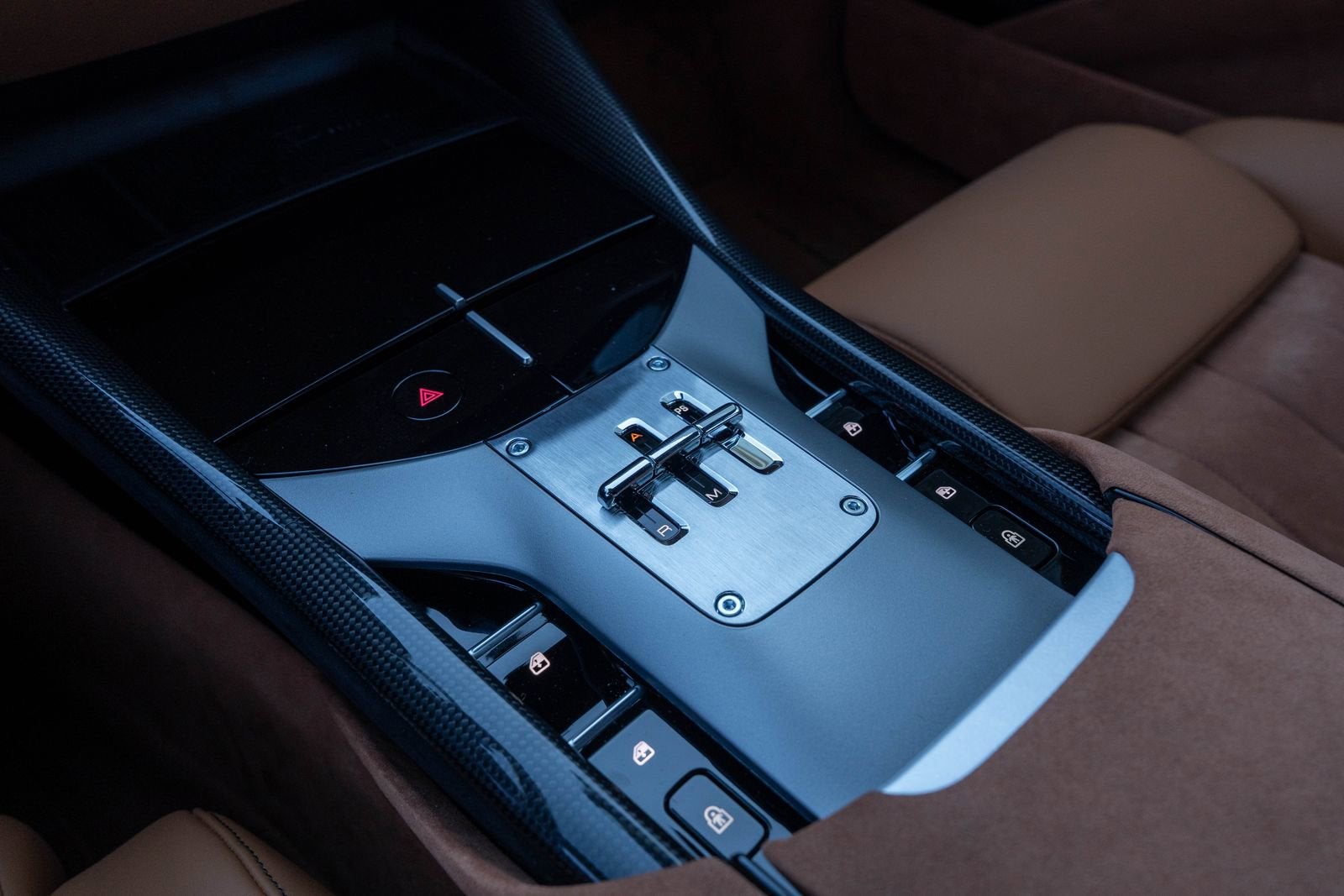 2025 Ferrari Purosangue Base