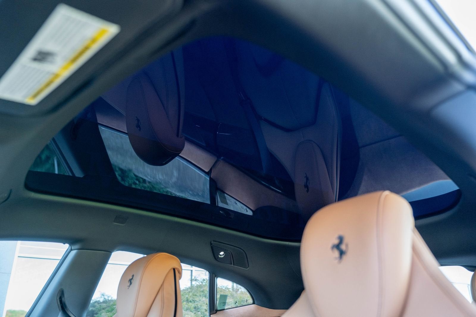 2025 Ferrari Purosangue Base