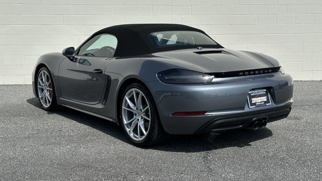 2025 Porsche 718 Boxster S