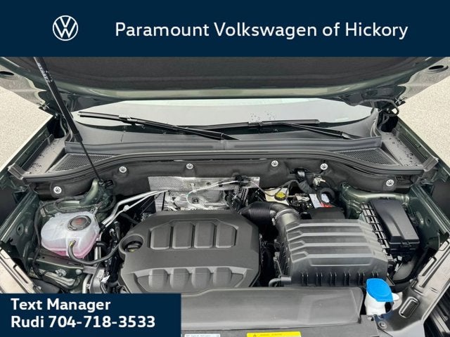 2026 Volkswagen Atlas Cross Sport 2.0T SEL R-Line Black