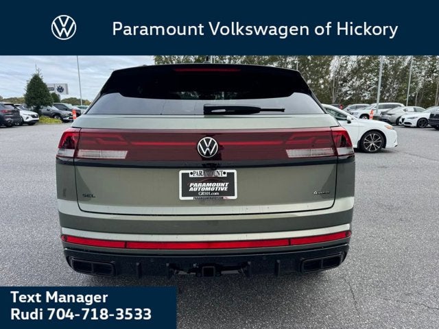 2026 Volkswagen Atlas Cross Sport 2.0T SEL R-Line Black