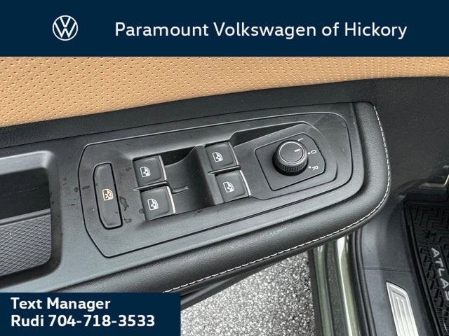 2026 Volkswagen Atlas Cross Sport 2.0T SEL R-Line Black