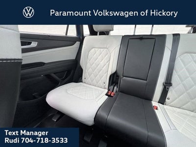 2025 Volkswagen Atlas Cross Sport 2.0T SEL Premium R-Line