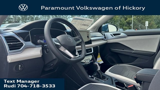 2025 Volkswagen Taos SE