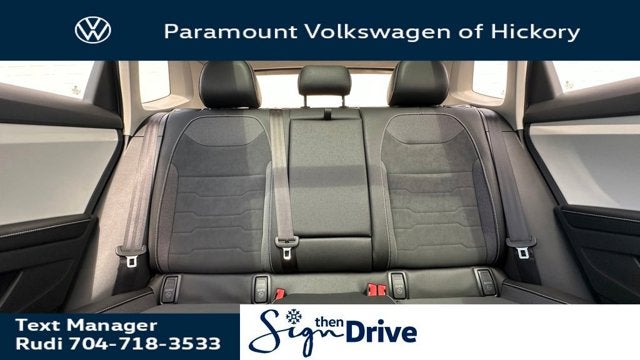 2025 Volkswagen Taos SE