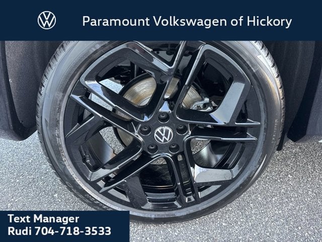 2026 Volkswagen Tiguan SE R-Line Black