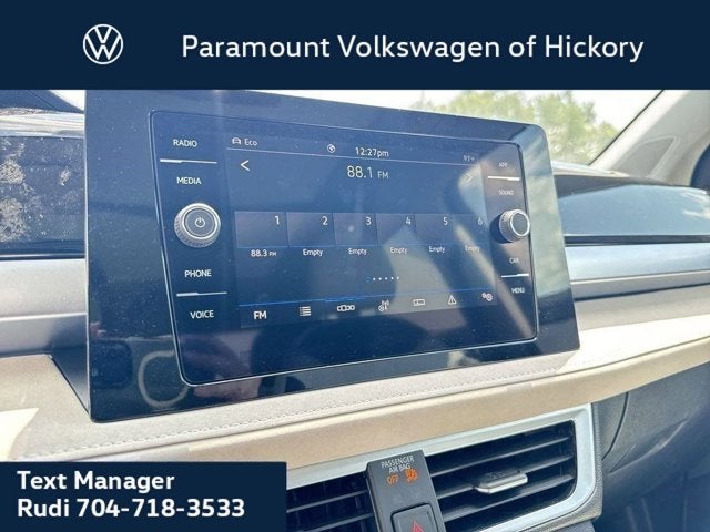 2025 Volkswagen Taos SE