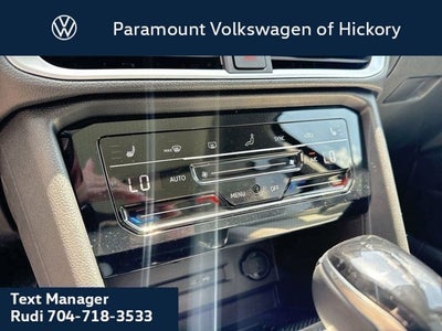 2025 Volkswagen Taos SE