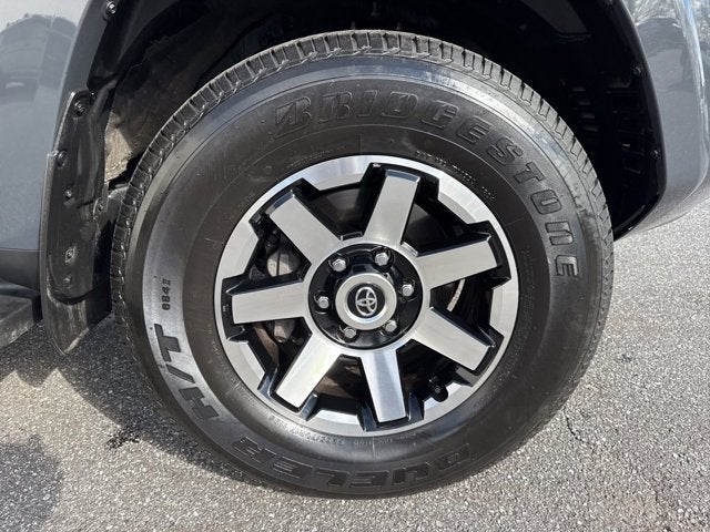 2024 Toyota 4Runner TRD Off Road